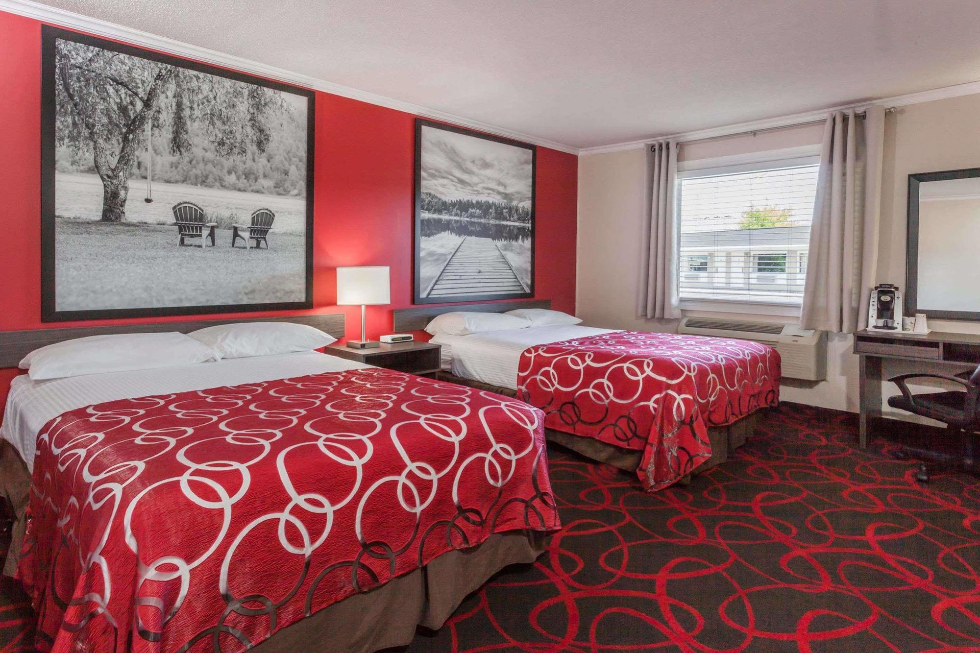 Super 8 By Wyndham Kirkland Lake Esterno foto